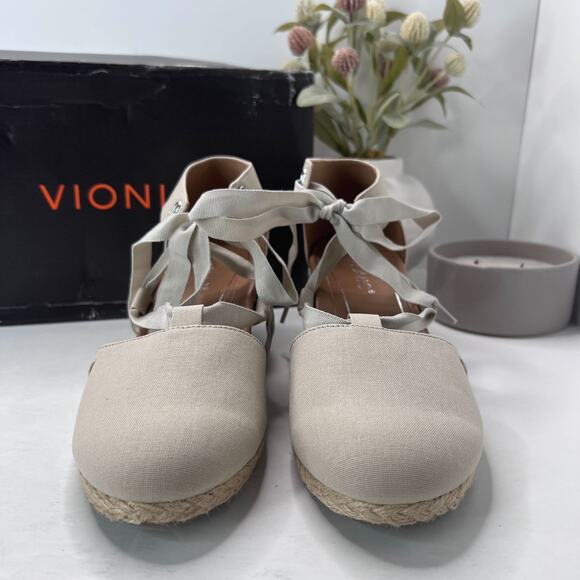 Vionic Kaitlyn Canvas Wedge Heels Beige 15261294 Women's 11 Medium NWB FLAW - Picture 2 of 12